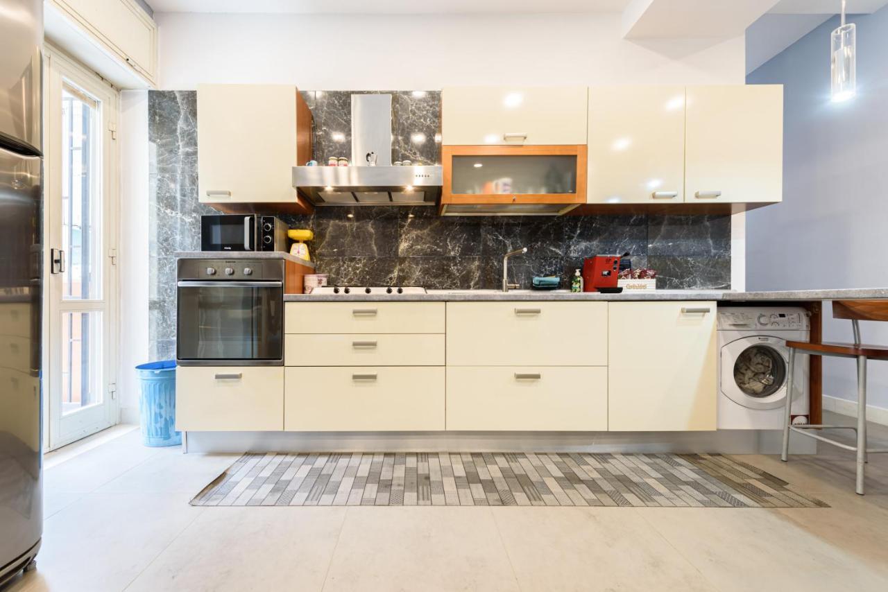 Appartement Via Mario Ruta 31 à Naples Extérieur photo