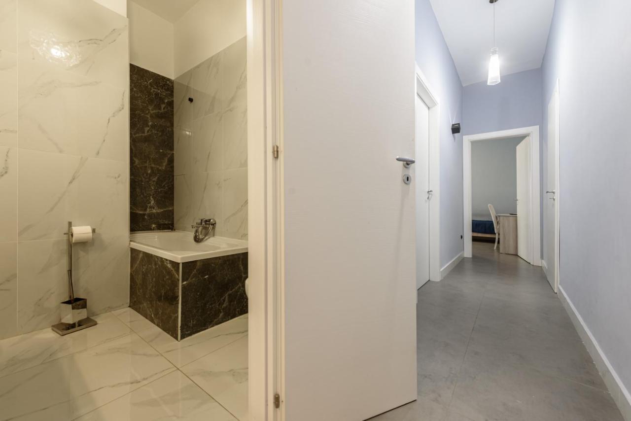 Appartement Via Mario Ruta 31 à Naples Extérieur photo